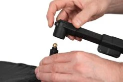 Matrix Pro Bait Brolly -Spro Verkoop 4 gum009 matrix pro bait brolly arm release button 2