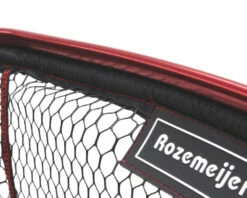 Rozemeijer Rubberized Tele Landingnet 70x60cm -Spro Verkoop 76030 net in frame detail