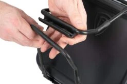 Fox Rage Voyager Camo Welded Bag Medium -Spro Verkoop nlu082 rage large camo welded bag handle clip detail