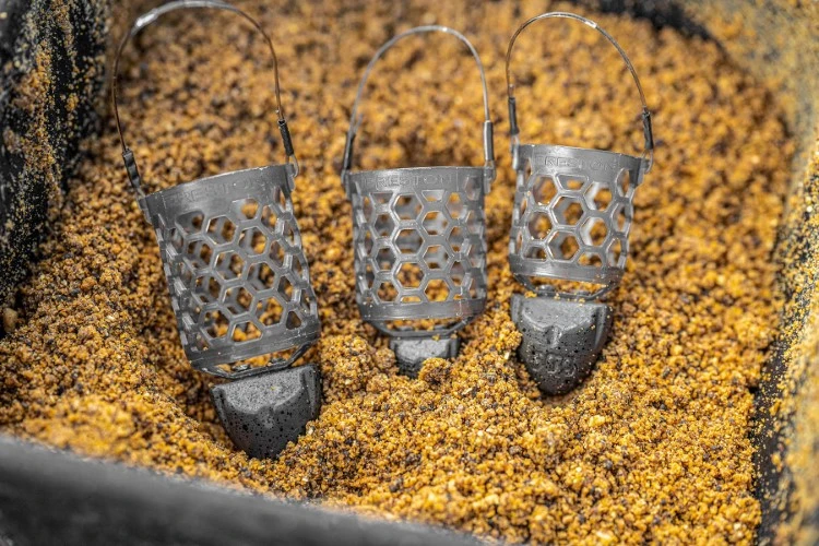 Preston Hexmesh Plastic Bullet Feeders 2 Preston Hexmesh Plastic Bullet Feeders - Afbeelding 2