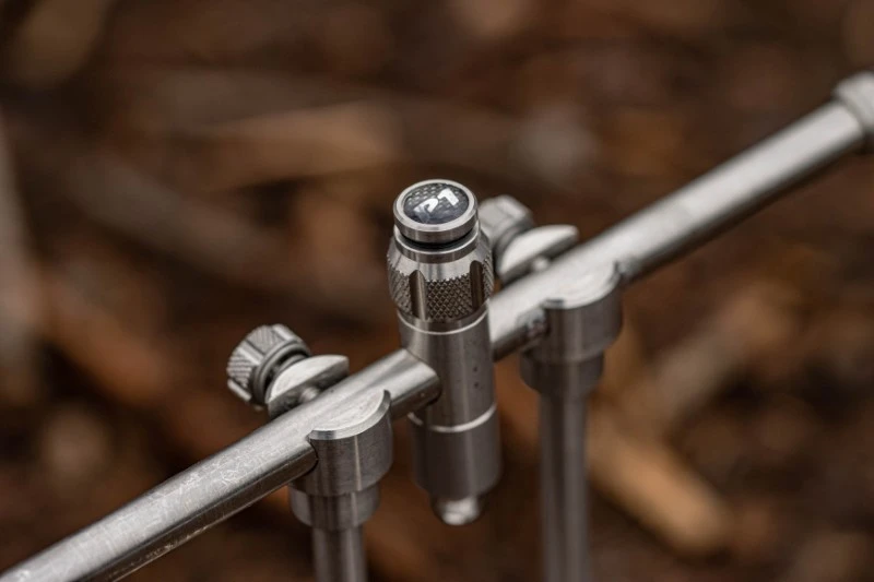 Solar P1 Loc-Down Adaptor & Buzz Bar Blanking Cap 2 Solar P1 Loc-Down Adaptor & Buzz Bar Blanking Cap - Afbeelding 2