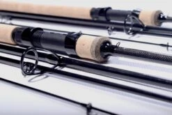 Sonik DominatorX Travel Spin 240cm 10-30gr 4pieces -Spro Verkoop sonikdominatorxspinning 4 1 1